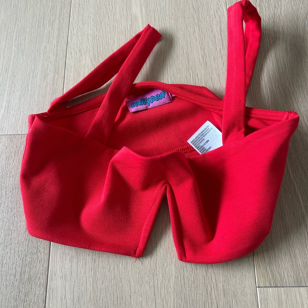 Edikted Red Top - Picture 4 of 4